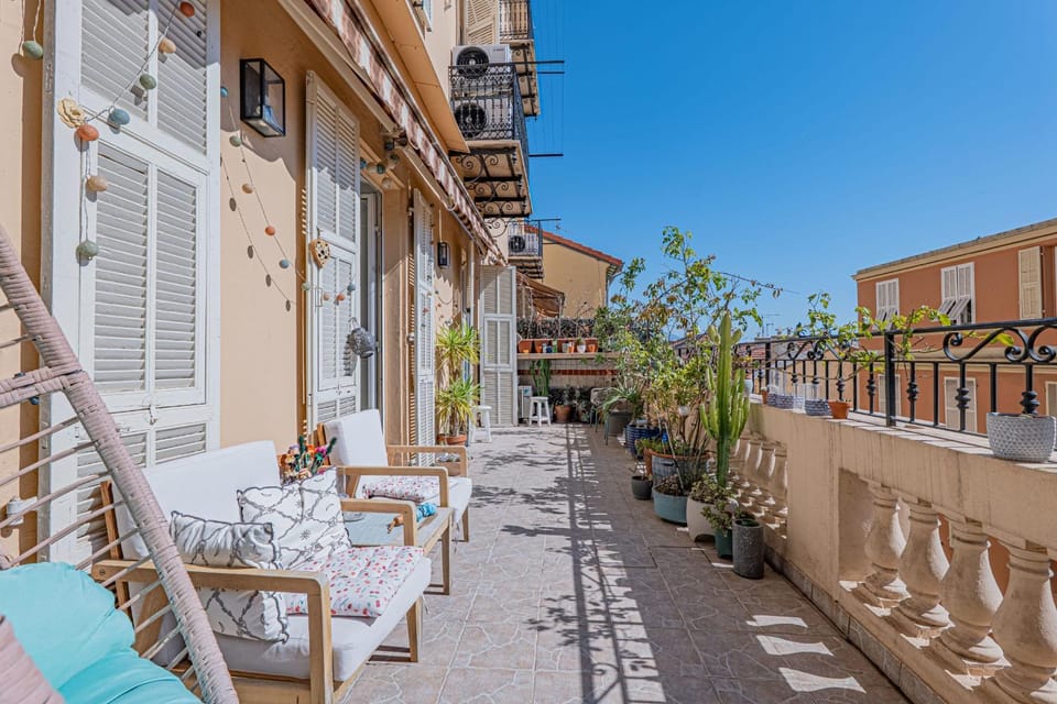 3 chambres & terrasse - Aux portes de Monaco Apartment in Avenue du Carnier