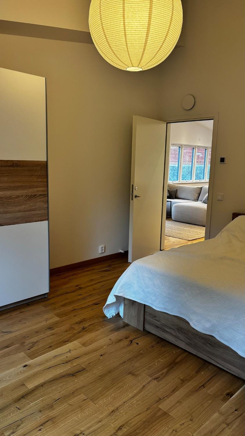 3BR Scandinavian Villa 20 Min to Stockholm Apartment in Huddinge