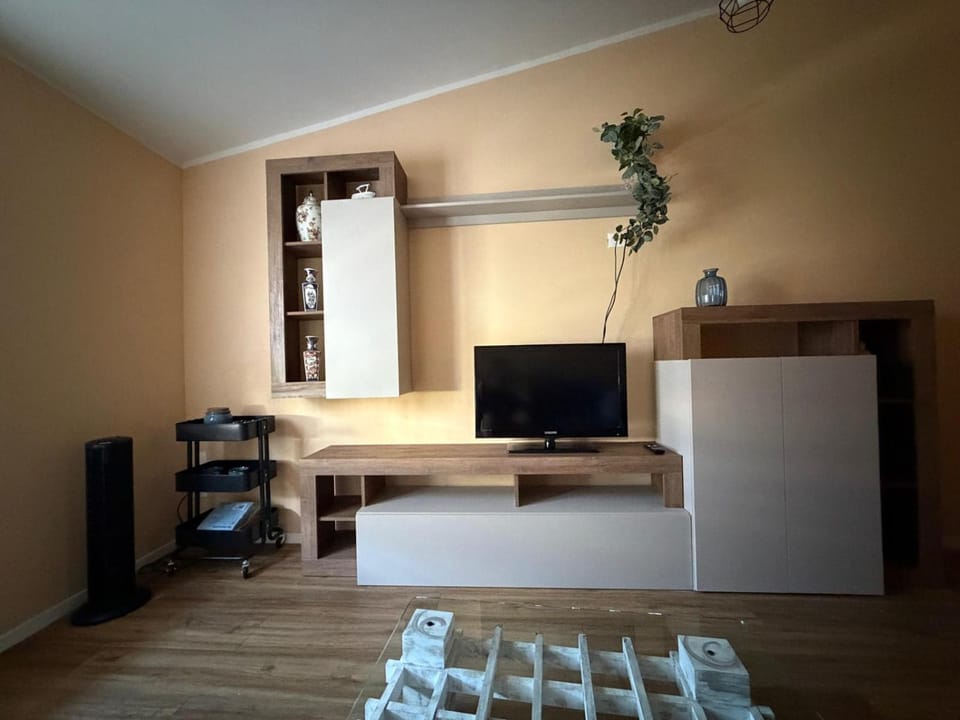 Lola Apartment in Salo