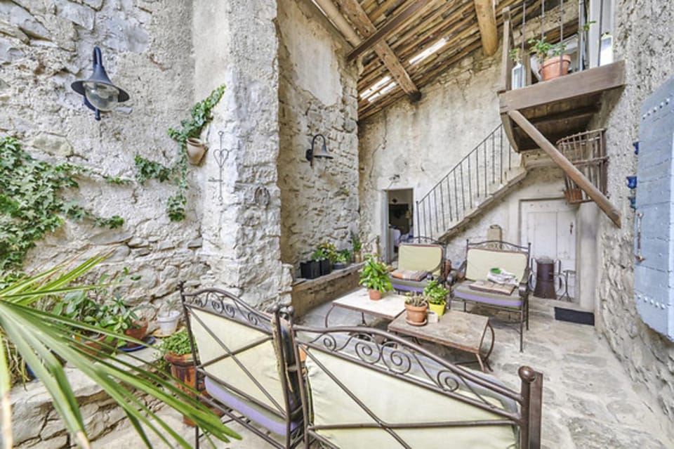 Property building, Living room