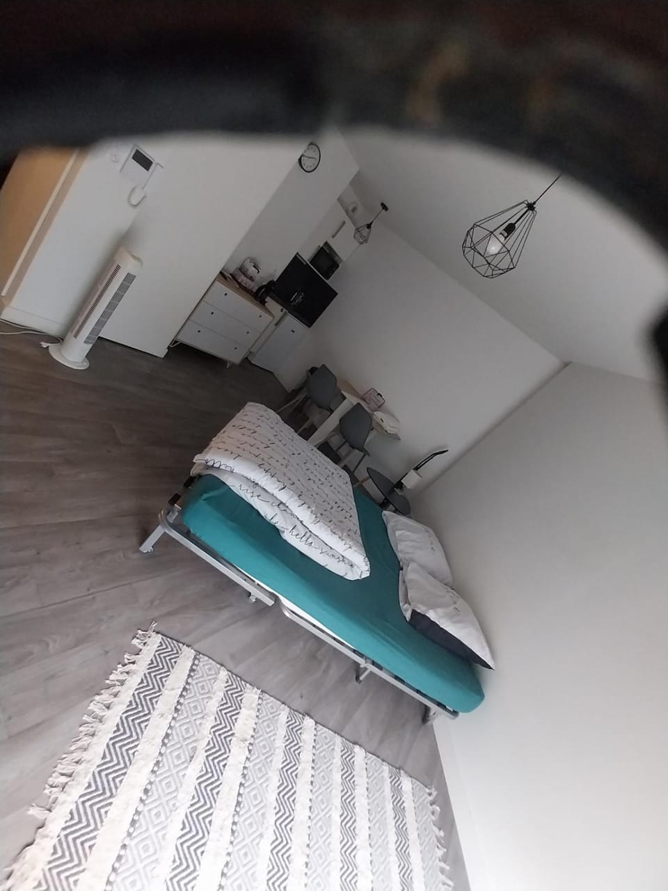 Appartement Neuf et Sécurisé Proche Centre-Ville et YSchool Arrivée Autonome possible Apartment in Troyes