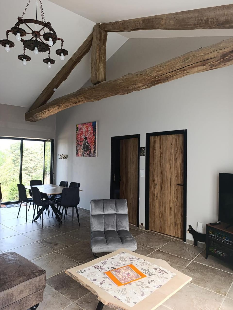 Property building, Living room