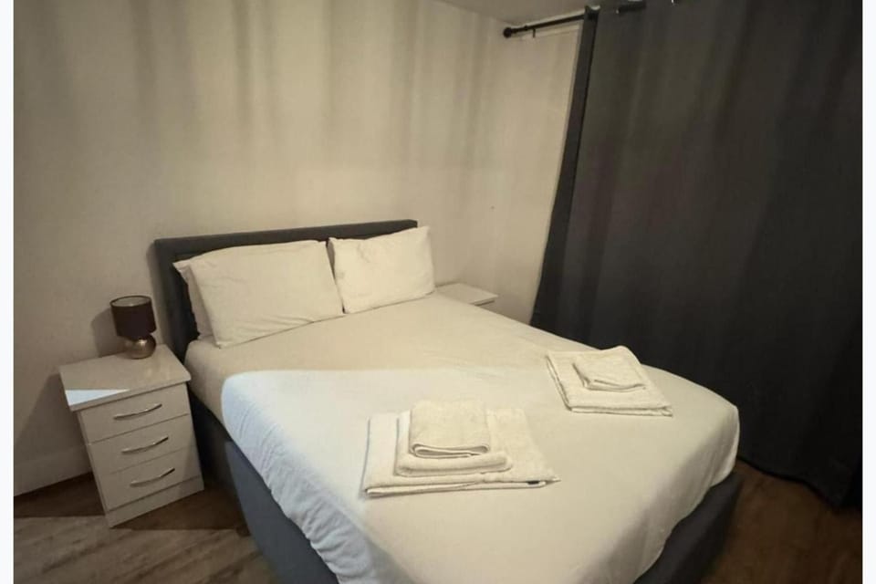 Bed, Photo of the whole room, Bedroom, furniture, towels