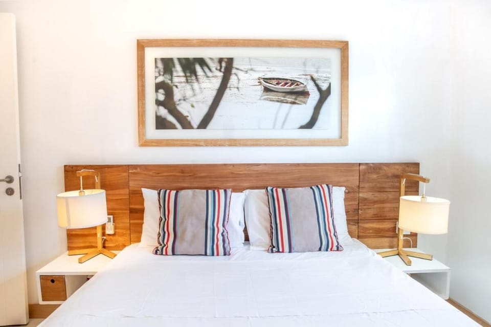 Amazing Sunsets & Plunge Pool - Walk to Everything Apartment in Rivière Noire District, Mauritius