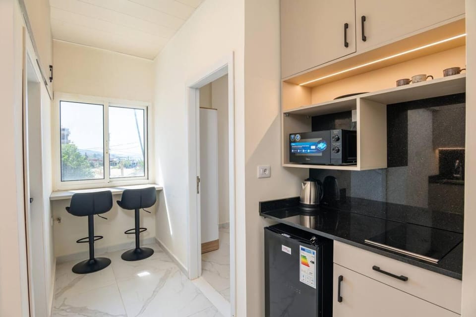 Sola 1-BR Apartment In Batroun Apartment in Africa