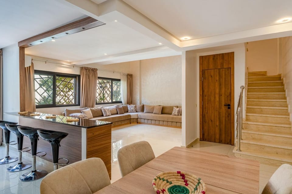 Duplex moderne & lumineux terrasse & piscine Apartment in Marrakesh