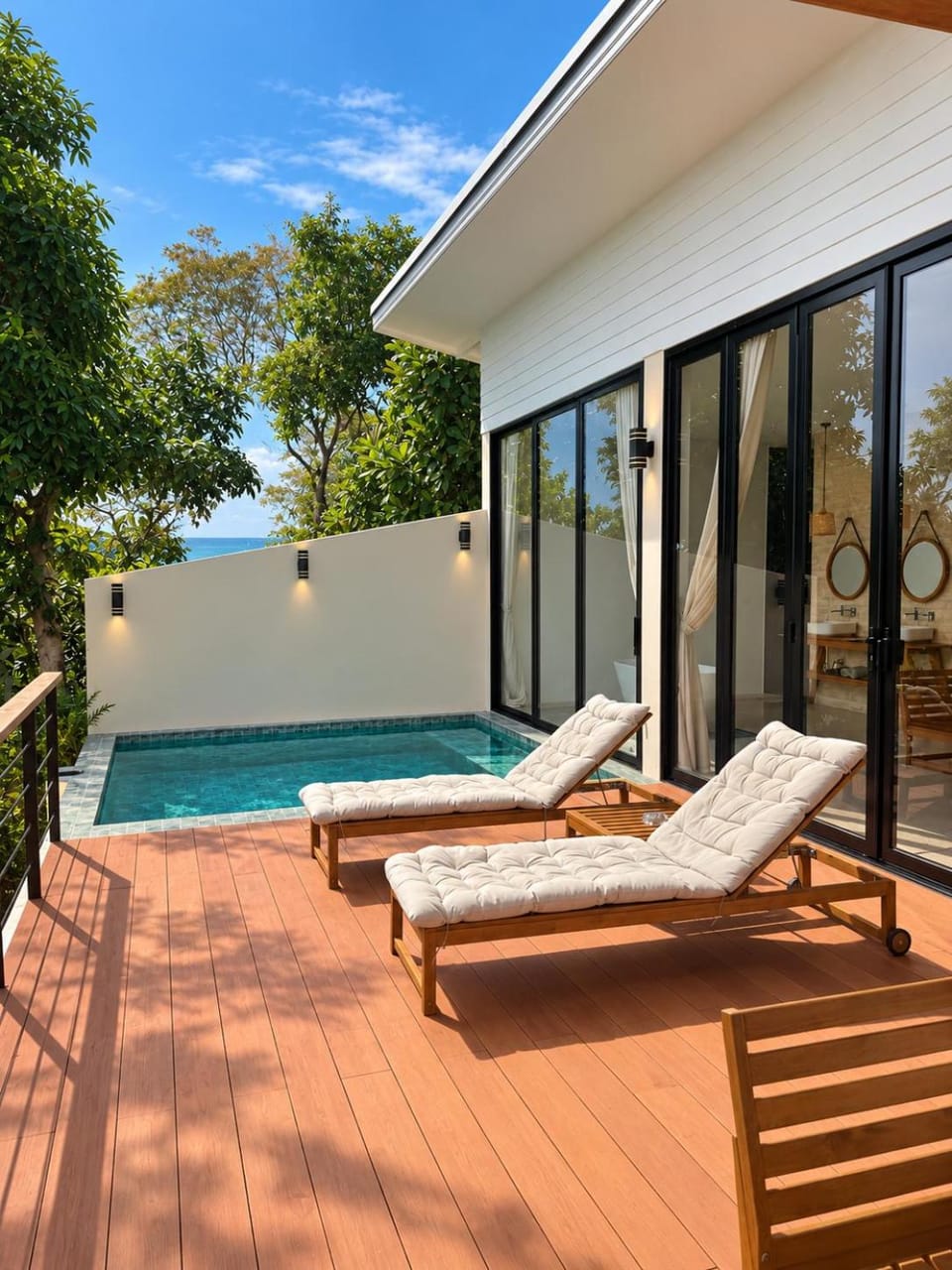 Sea View Cottage House in Ban Tai