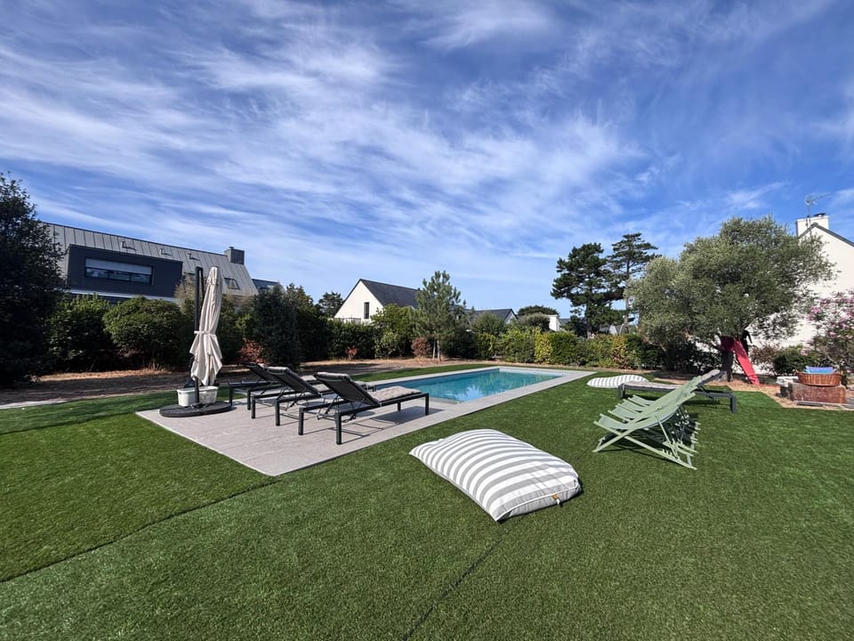 Garden view, Swimming pool