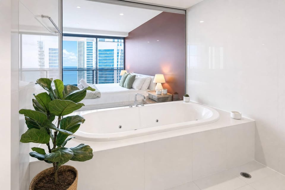 Circle L30 Ocean View Apartment Apartment in Surfers Paradise