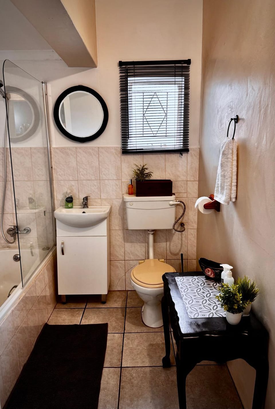 Wild Olive Guest House Bed and Breakfast in North West, South Africa