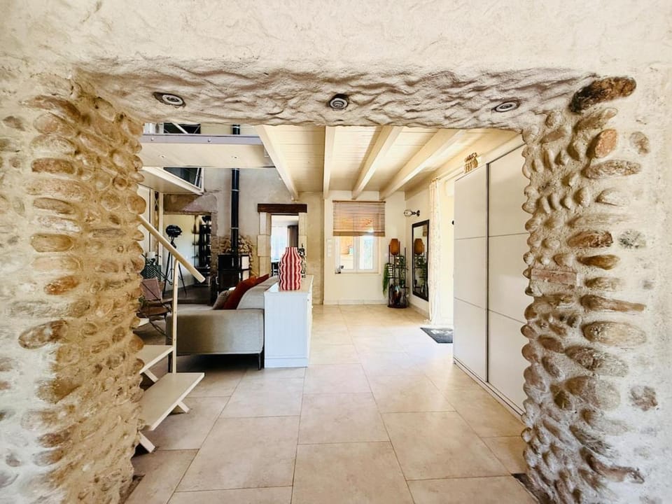 La Maison du Plovier House in Valence