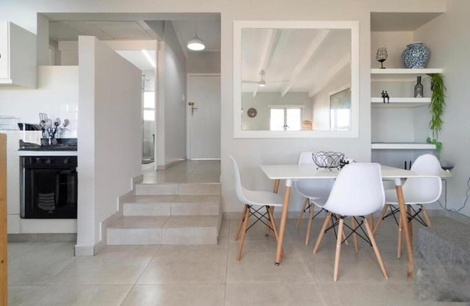 Quaint Coastal Retreat at 24 Chaka's Rock Ballito Apartment in Dolphin Coast