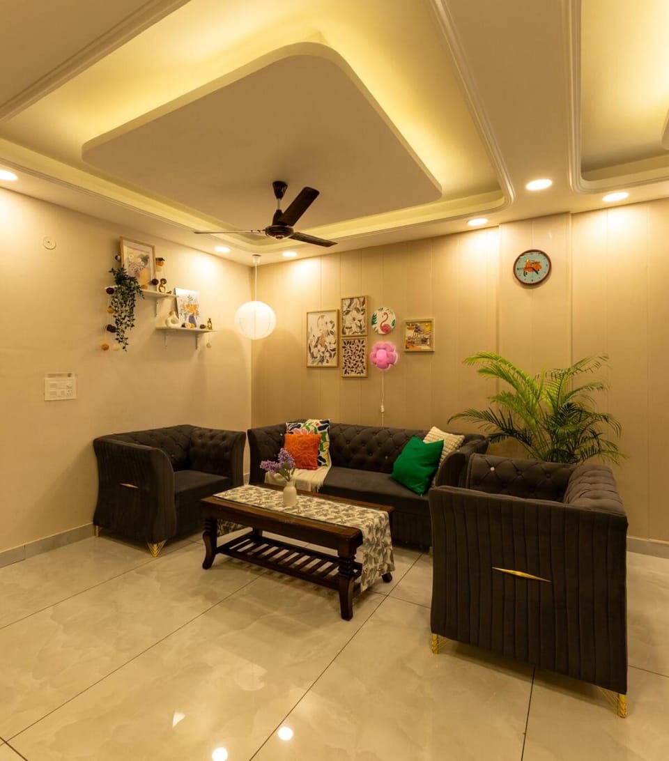Living room, Seating area, air conditioner