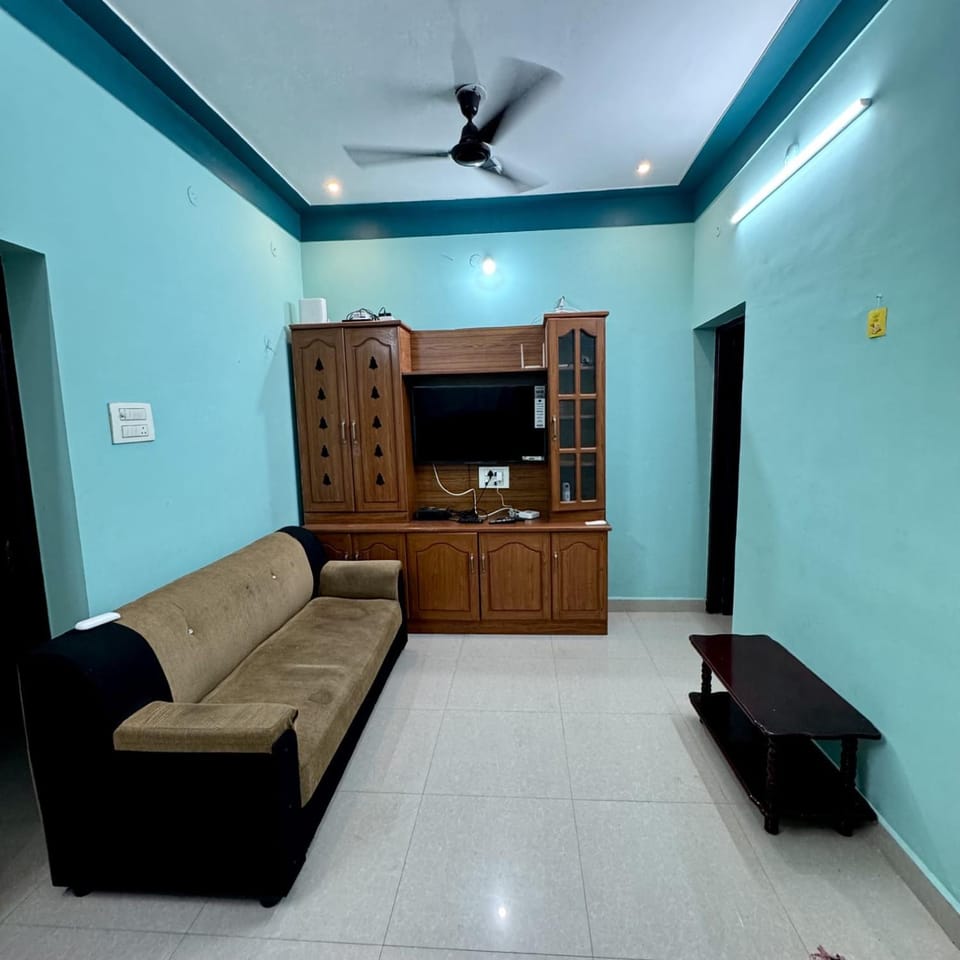 White Cottage Home Stay House in Madurai