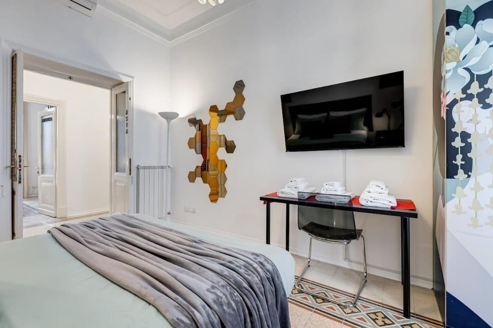 BDC - No Lift, but there's a Gift! Apartment in Rome