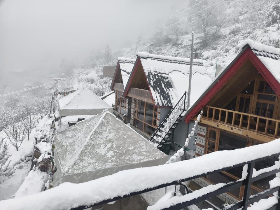 Parvati valley cottages & cafe Chalet in Himachal Pradesh