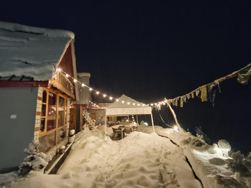 Parvati valley cottages & cafe Chalet in Himachal Pradesh