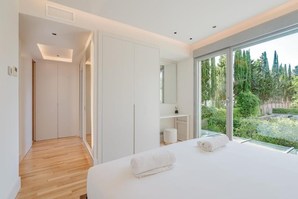 Amazing Villa Madrid Villa in Madrid