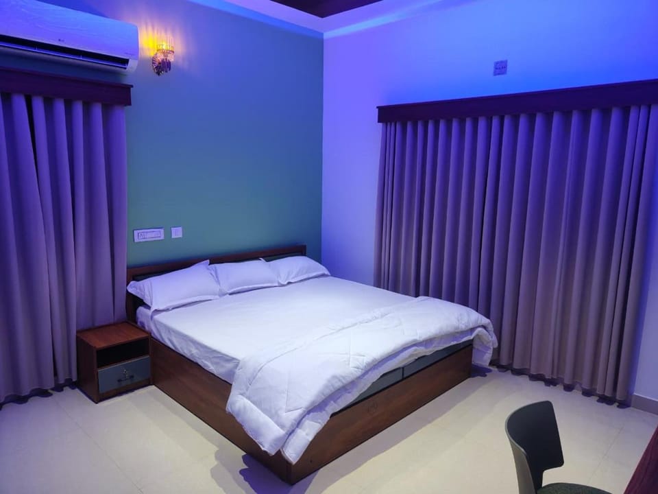 Cave Aura Service Villa Vacation rental in Kerala