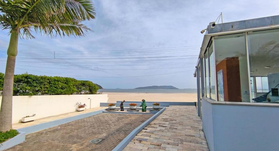 Studio Térreo para Casal Ponta do Papagaio Apartment in Florianopolis
