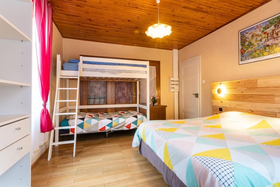 Property building, Living room, Bedroom
