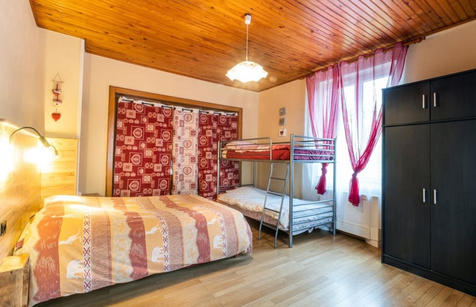 Property building, Living room, Bedroom