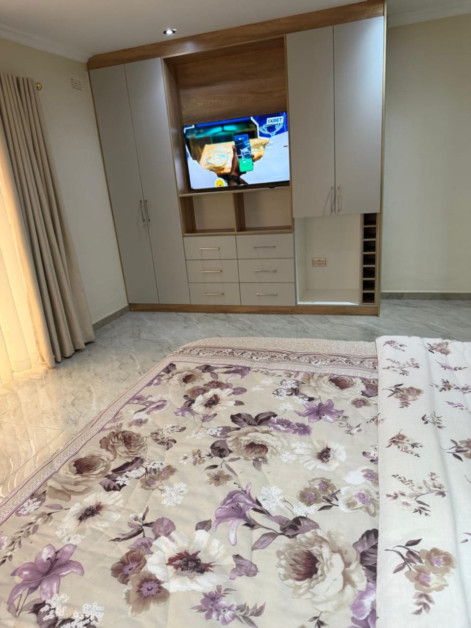 Ally Guest house Bed and Breakfast in Zimbabwe