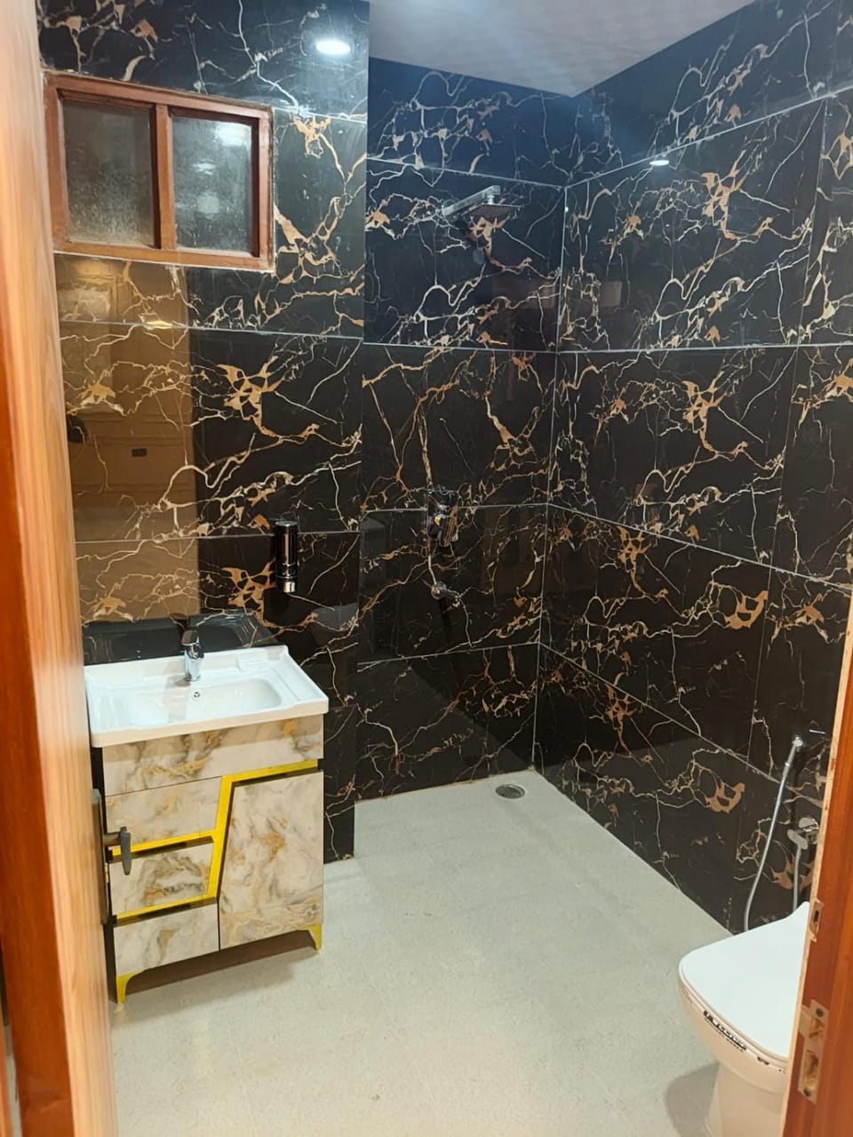 AYU homes Apartment in Noida