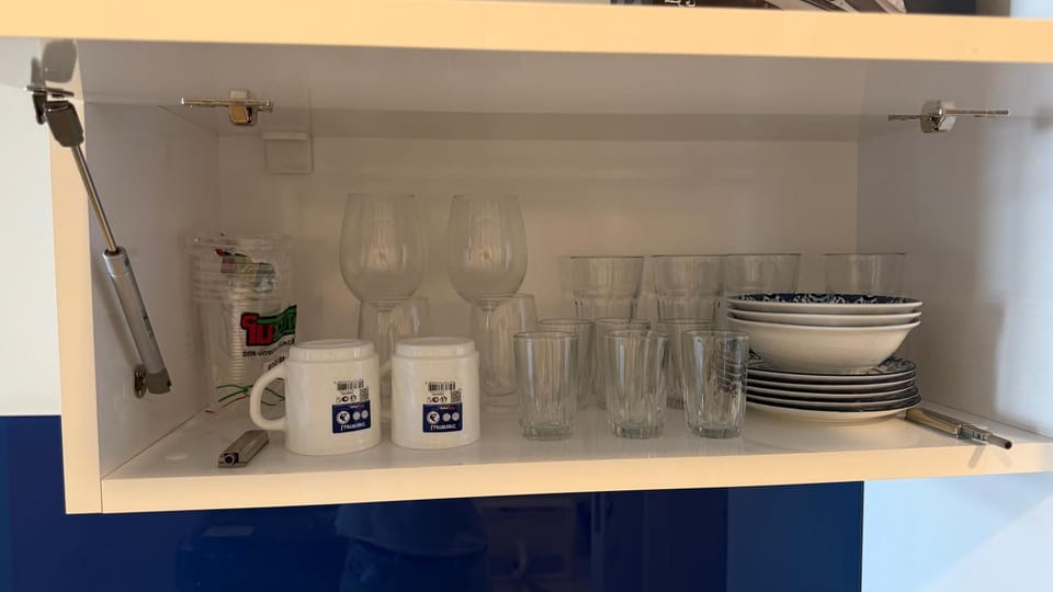 Coffee/tea facilities, Kitchen or kitchenette