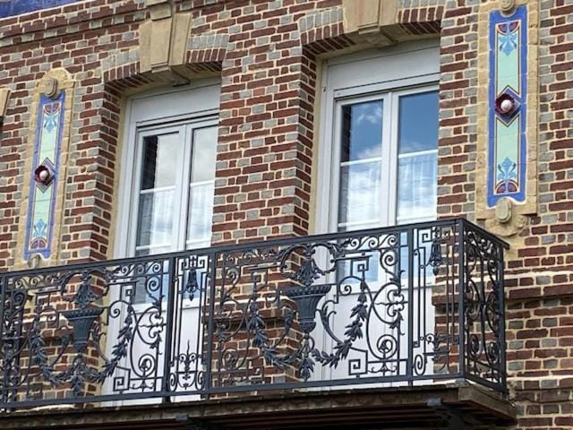 Pontverre Mansion Bed and Breakfast in Normandy