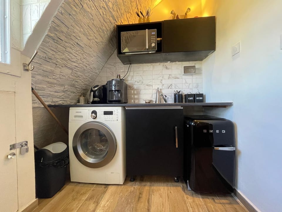 Paris Studio - Montmartre Apartment in Paris