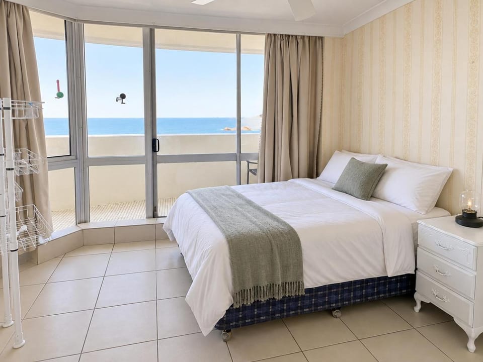 Ocean-View Stay in the Heart of Surfers Paradise Apartment in Surfers Paradise