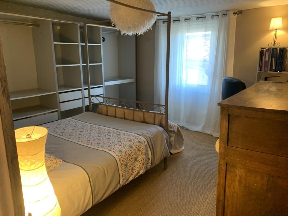 Property building, Living room, Bedroom