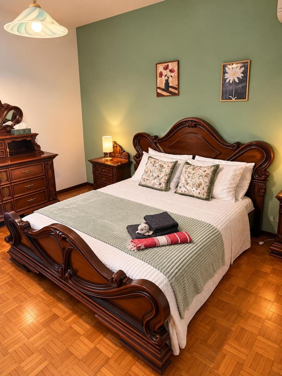 Bed, Bedroom