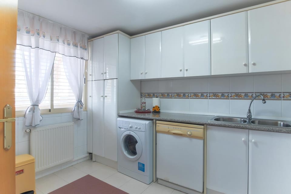 Calpe Retreat Next to the beach Apartment in Calp