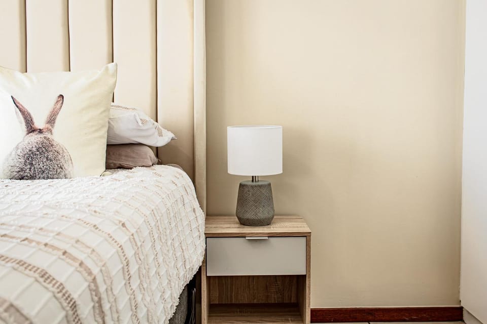 Bed, Decorative detail, Bedroom