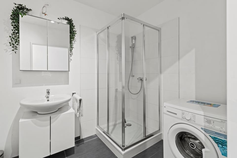 Modern 1BR I Near U1 I Fast City Access Apartment in Vienna