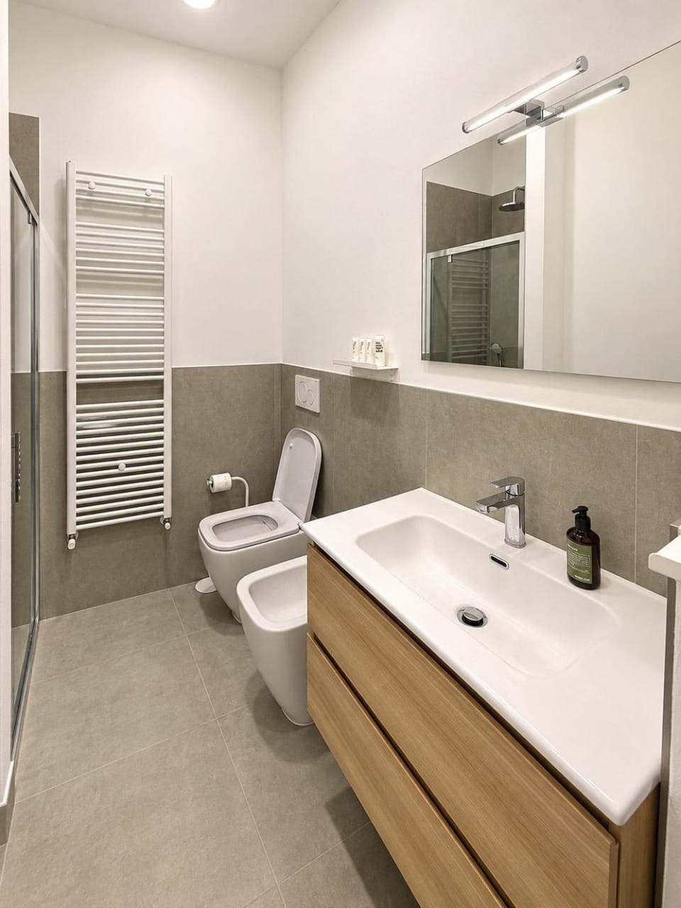 HOST4U- Suite Cadorna Apartment in Province of Brescia