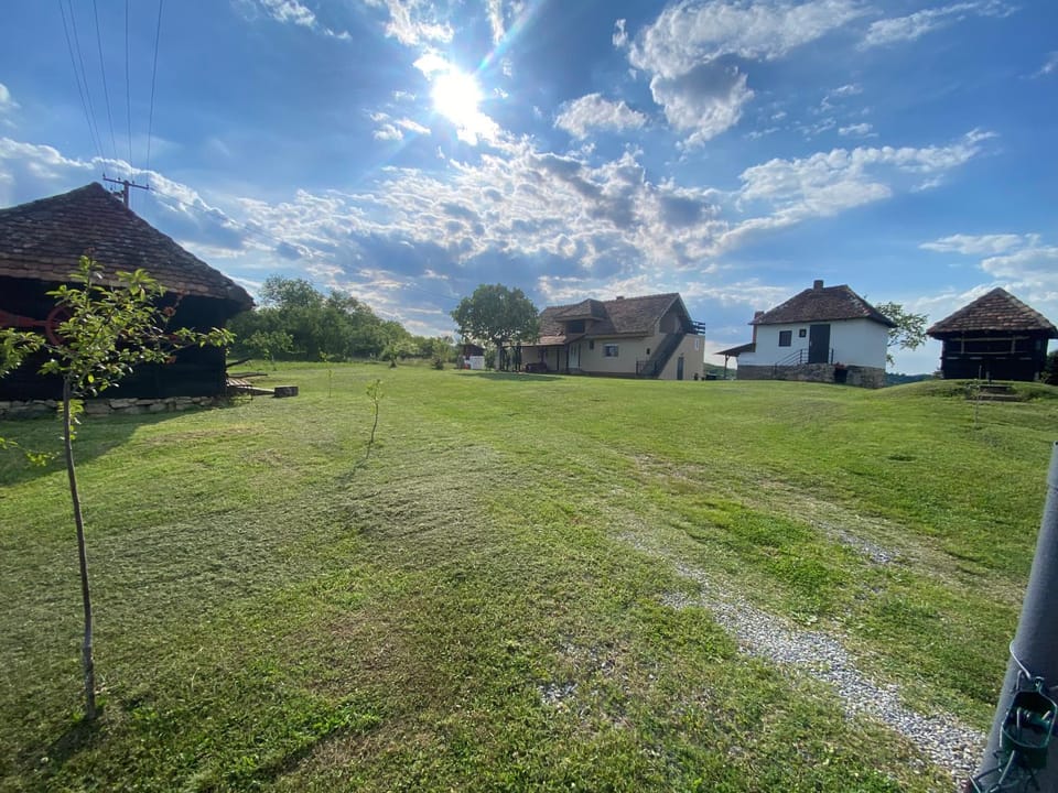 STD Slobini vajati House in Serbia