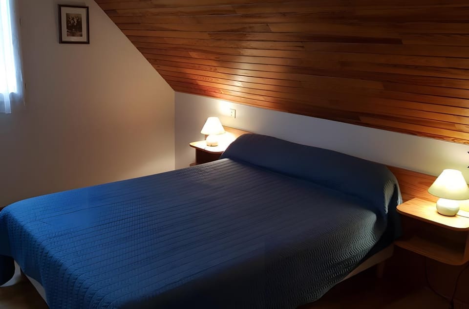 Property building, Living room, Bedroom