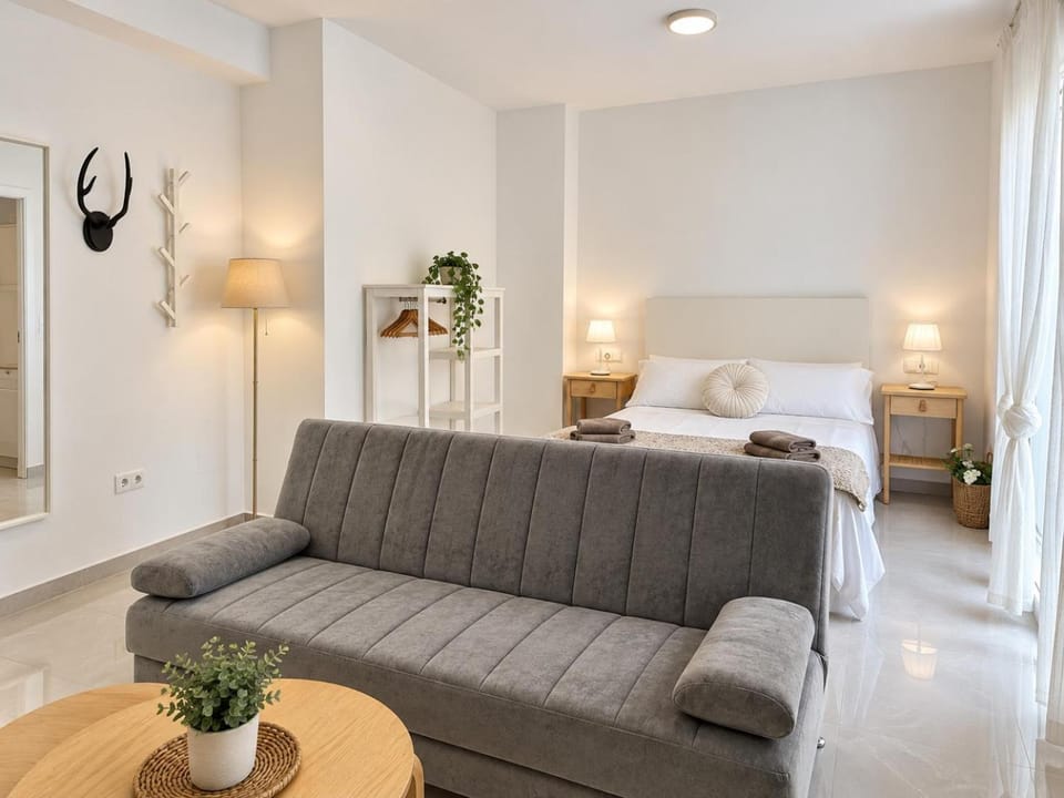 Photo of the whole room, Bedroom