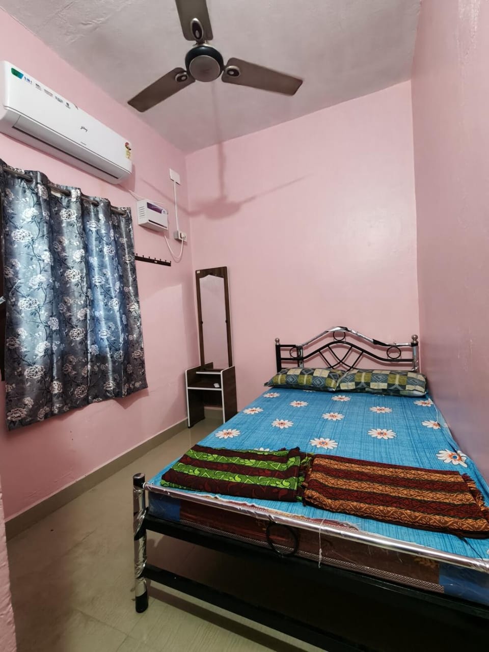 Chendur Guest house House in Chennai