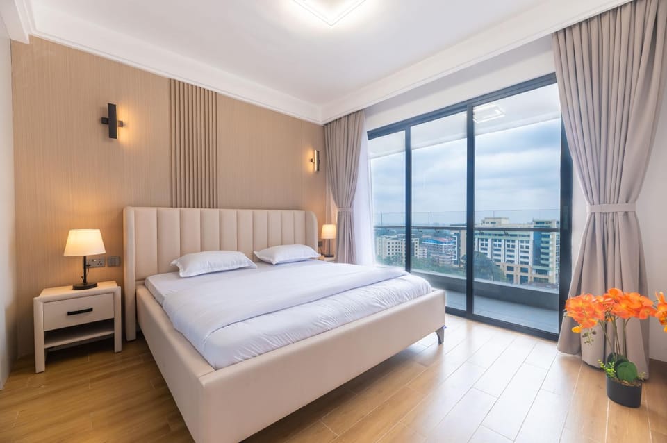 Bed, Balcony/Terrace, Bedroom