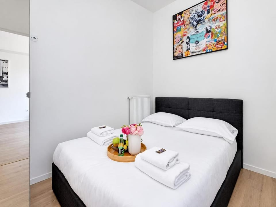 Cozy Apartment for 4 Bercy Porte de Charenton Apartment in Charenton-le-Pont