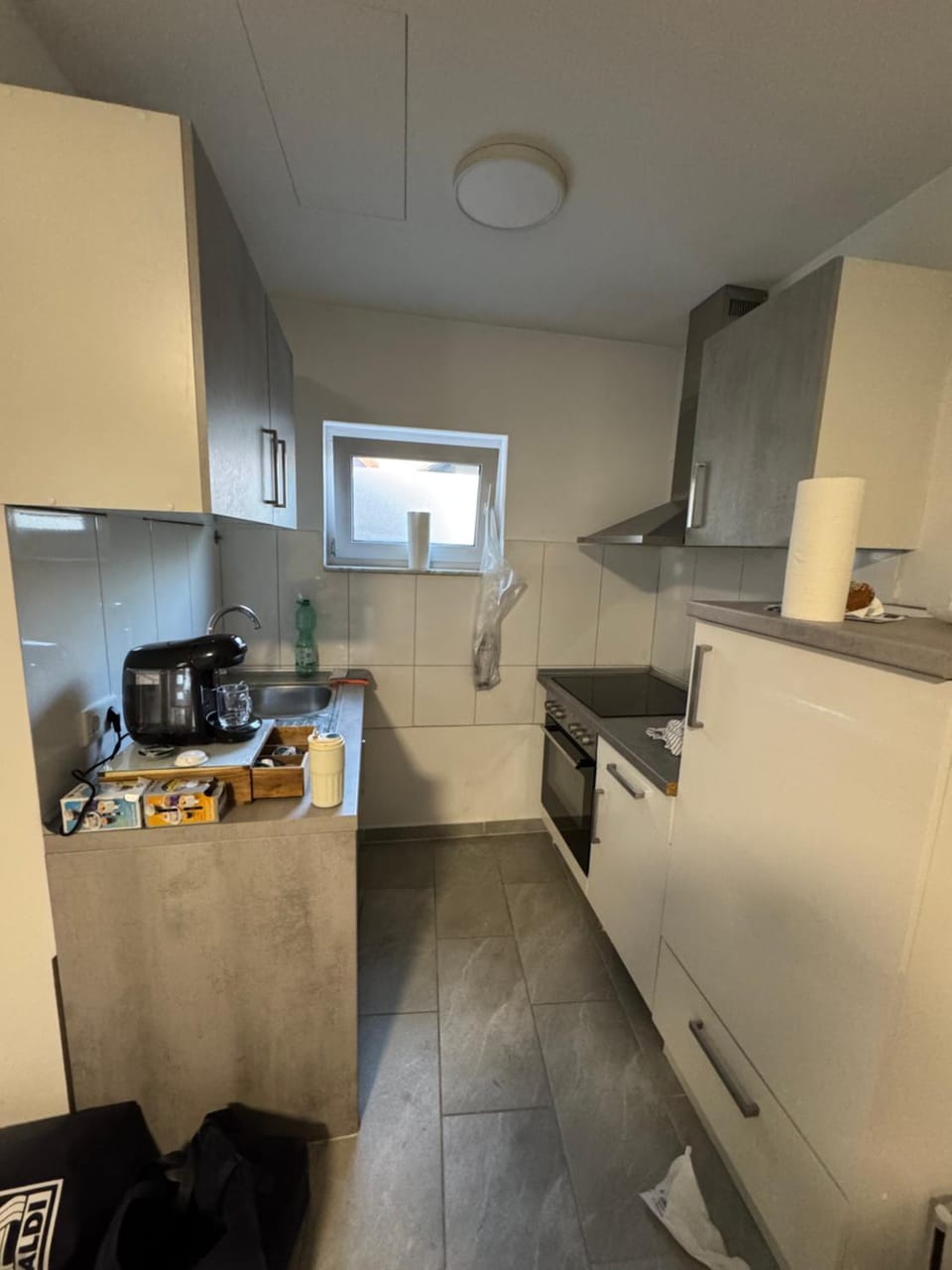 Ferienwohnung Monteure - 8 Min Großbaustelle Alzey - Küche, Parkplatz Apartment in Rhineland-Palatinate