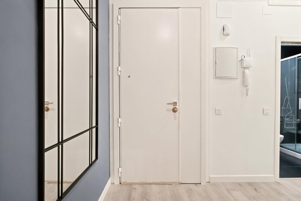 Amplio Apartamento Puerta del Sol Apartment in Centro