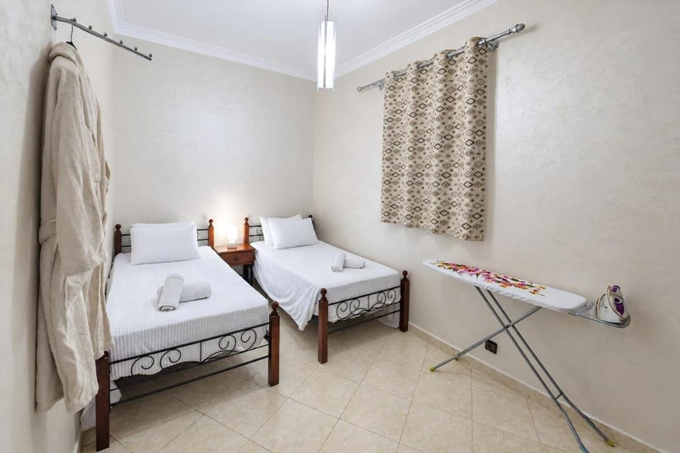 An air-conditioned apartment with a balcony, close to the Corniche, just a minute away Apartment in Tangier