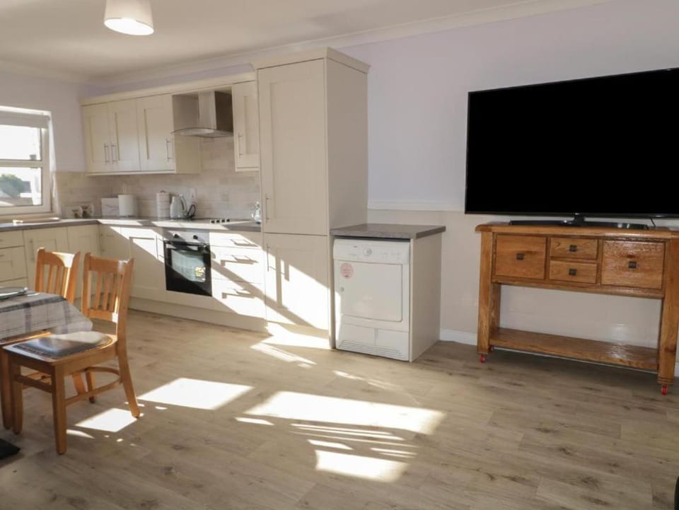 Shalom apartment 100A Apartment in Northern Ireland