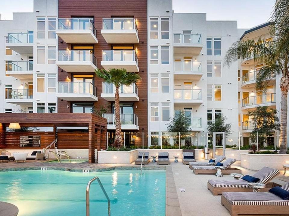 Property building, Natural landscape, Seating area, Pool view, Swimming pool, sunbed