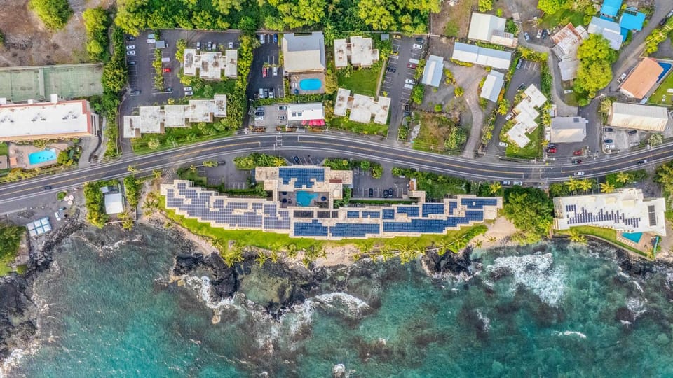Property building, Bird's eye view, City view, Swimming pool